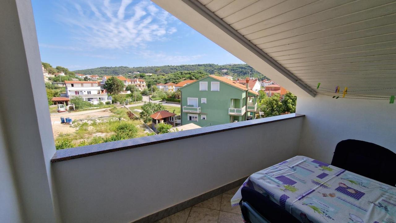 Haus Anica Apartment Rab Town Exterior photo